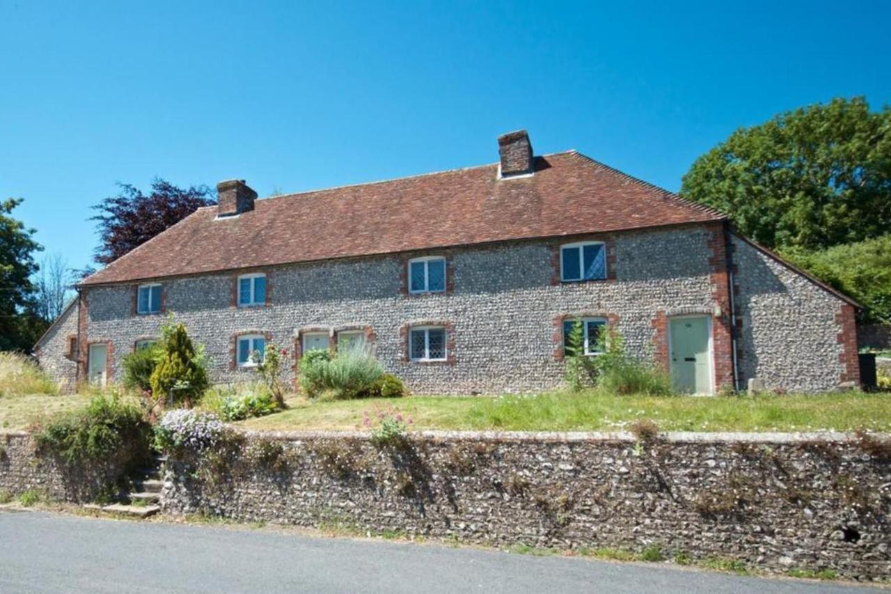 Wish Cottage Ratton 外观 照片